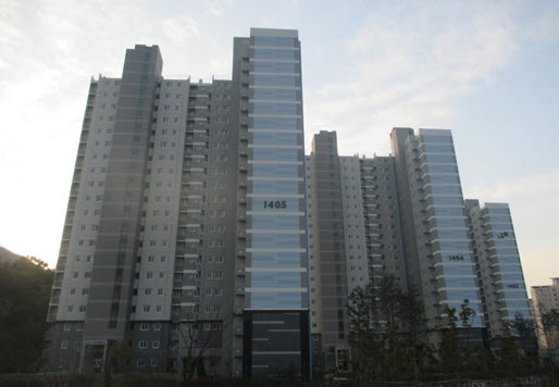 Zone 6 of A-1BL apartment construction in Uijeongbu Minrak (2)