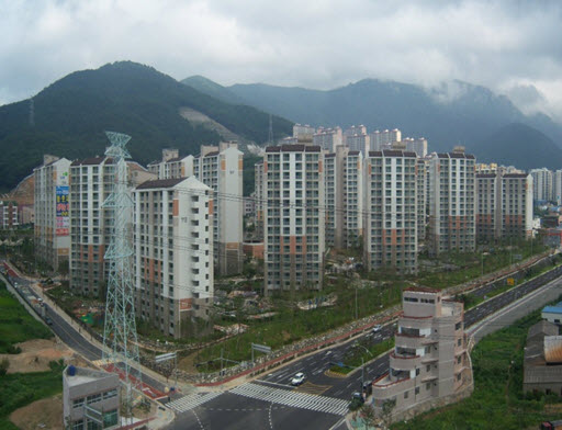 (Zones 1 and 2) Apartment construction in Yangsan Pyeongsan